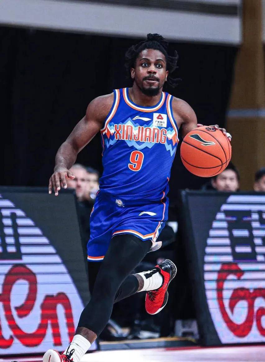 乐鱼中国体育关于今夜托特纳姆备战CBA季后赛，篮板制胜细节曝光，悬念犹存，赛季目标并未改变的信息