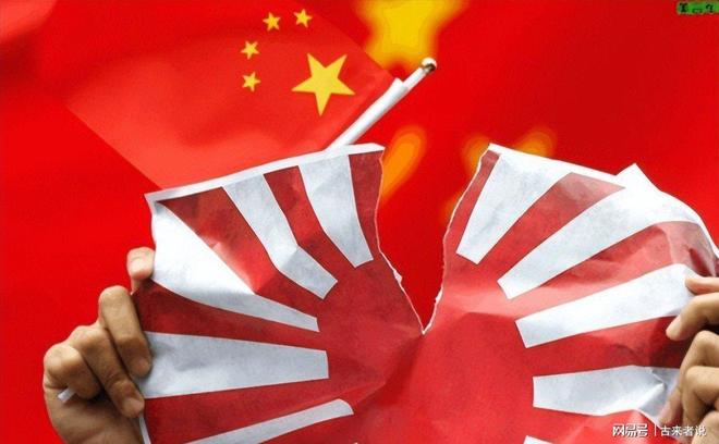 包含成都蓉城内部会议纪要流出——关键时刻扳平良机，法国杯使命明确，心理建设被强调的词条